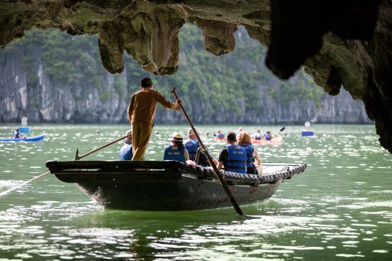 Ha Long Bay 2D1N Full Package With Dragon Bay 4* Cruise & Transfers By Bus/Limousine