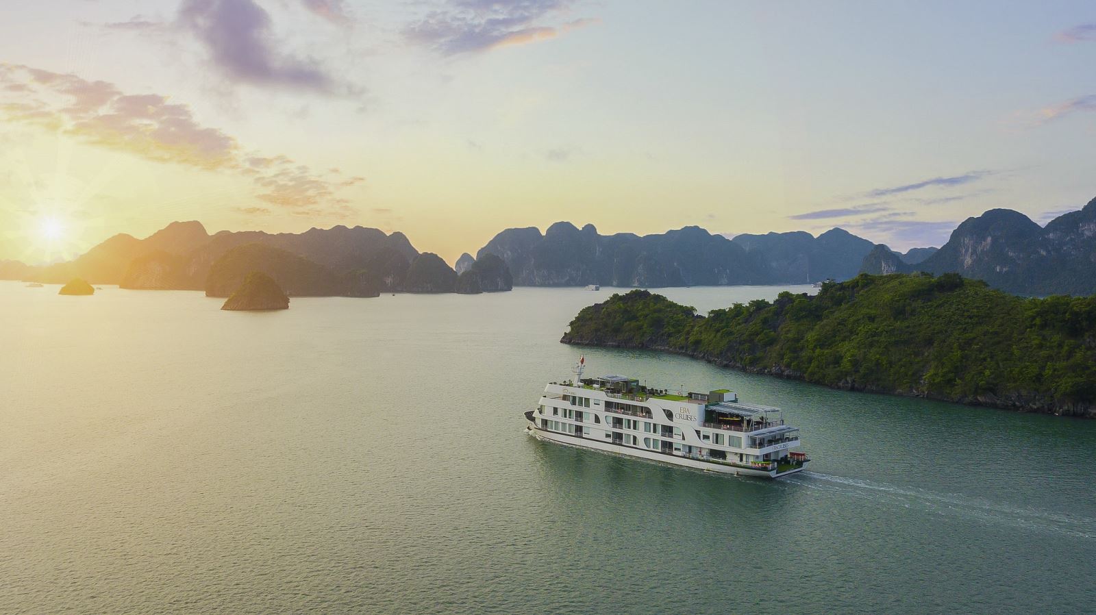 Ha Long Bay 2D1N Full Package With Era 5* Cruises By Limousine
